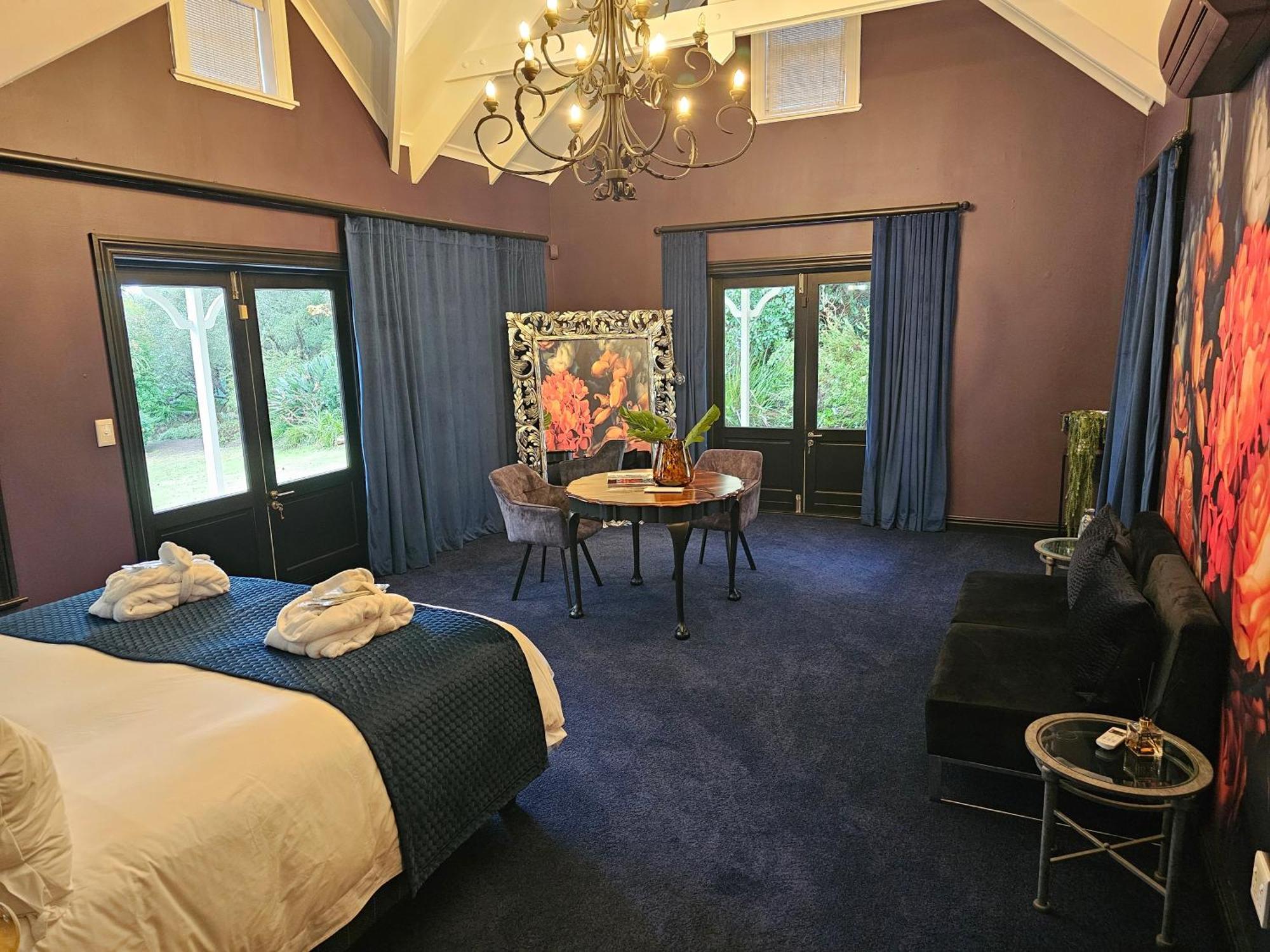Die Heerenhuys Guest Suites Stellenbosch Dış mekan fotoğraf