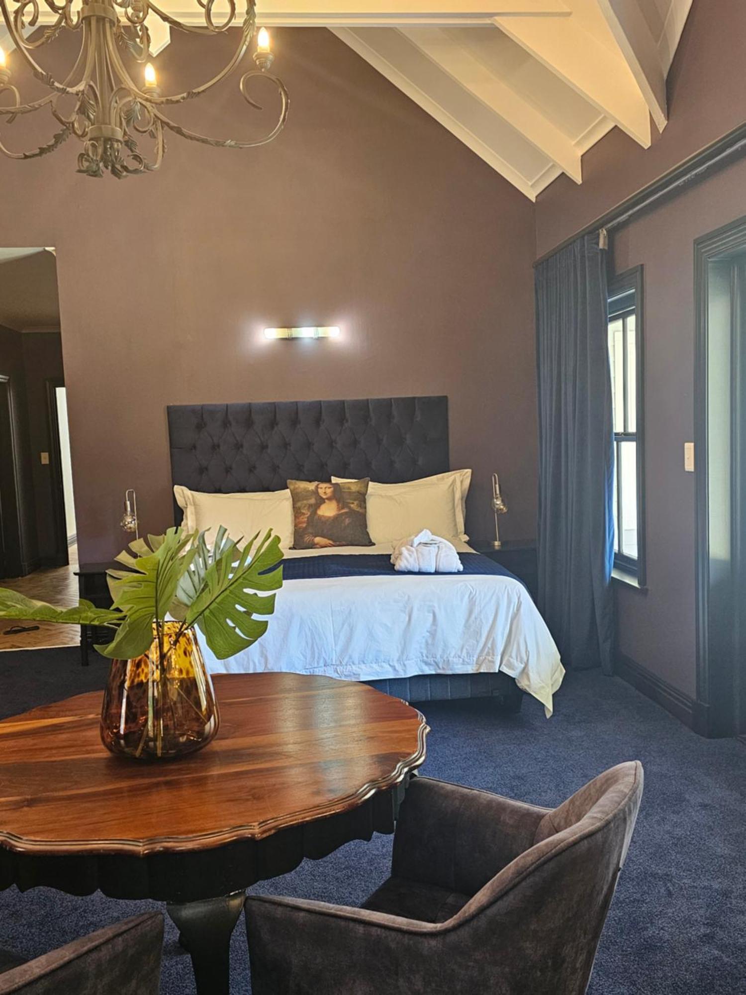 Die Heerenhuys Guest Suites Stellenbosch Dış mekan fotoğraf