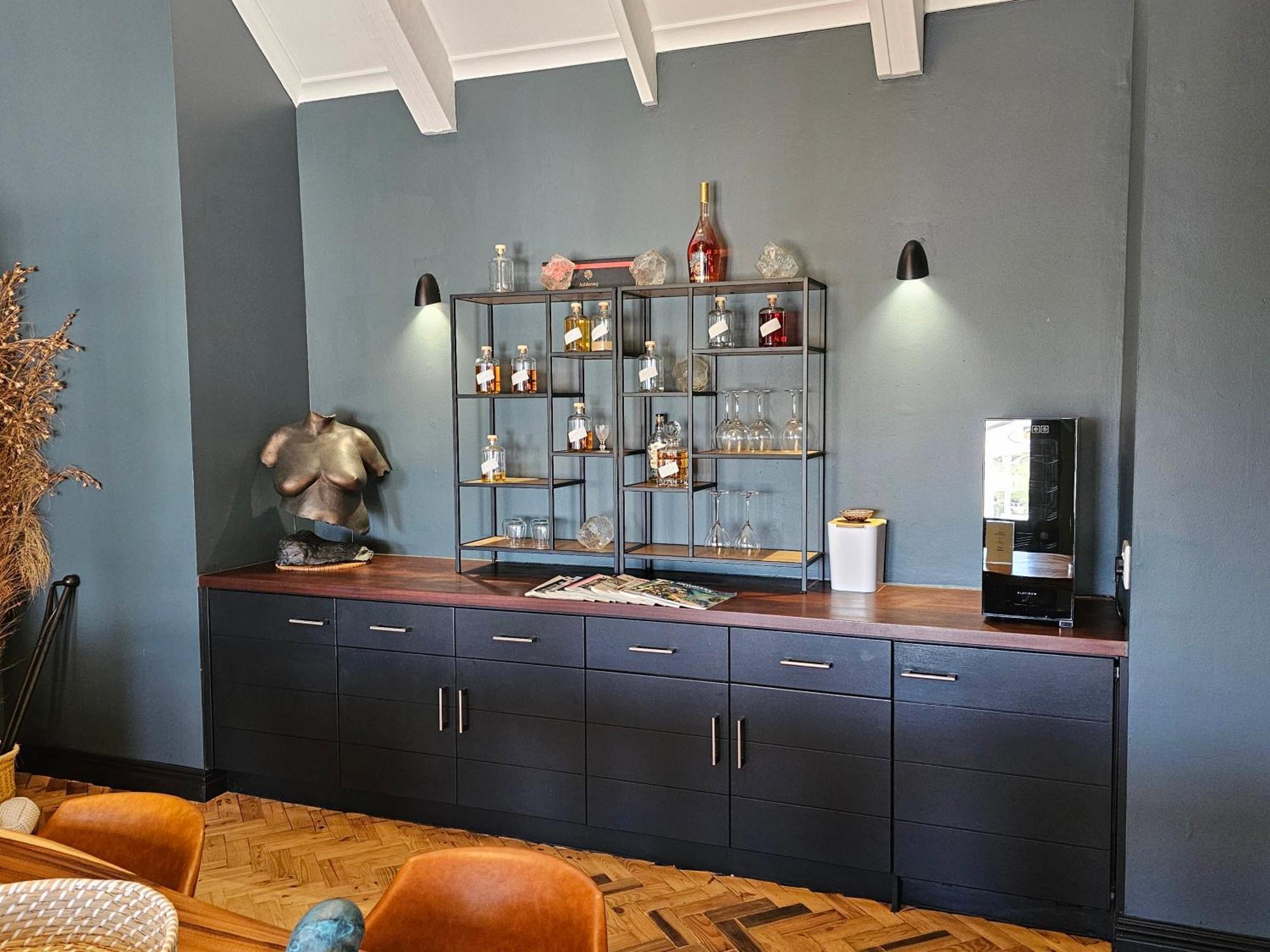 Die Heerenhuys Guest Suites Stellenbosch Dış mekan fotoğraf