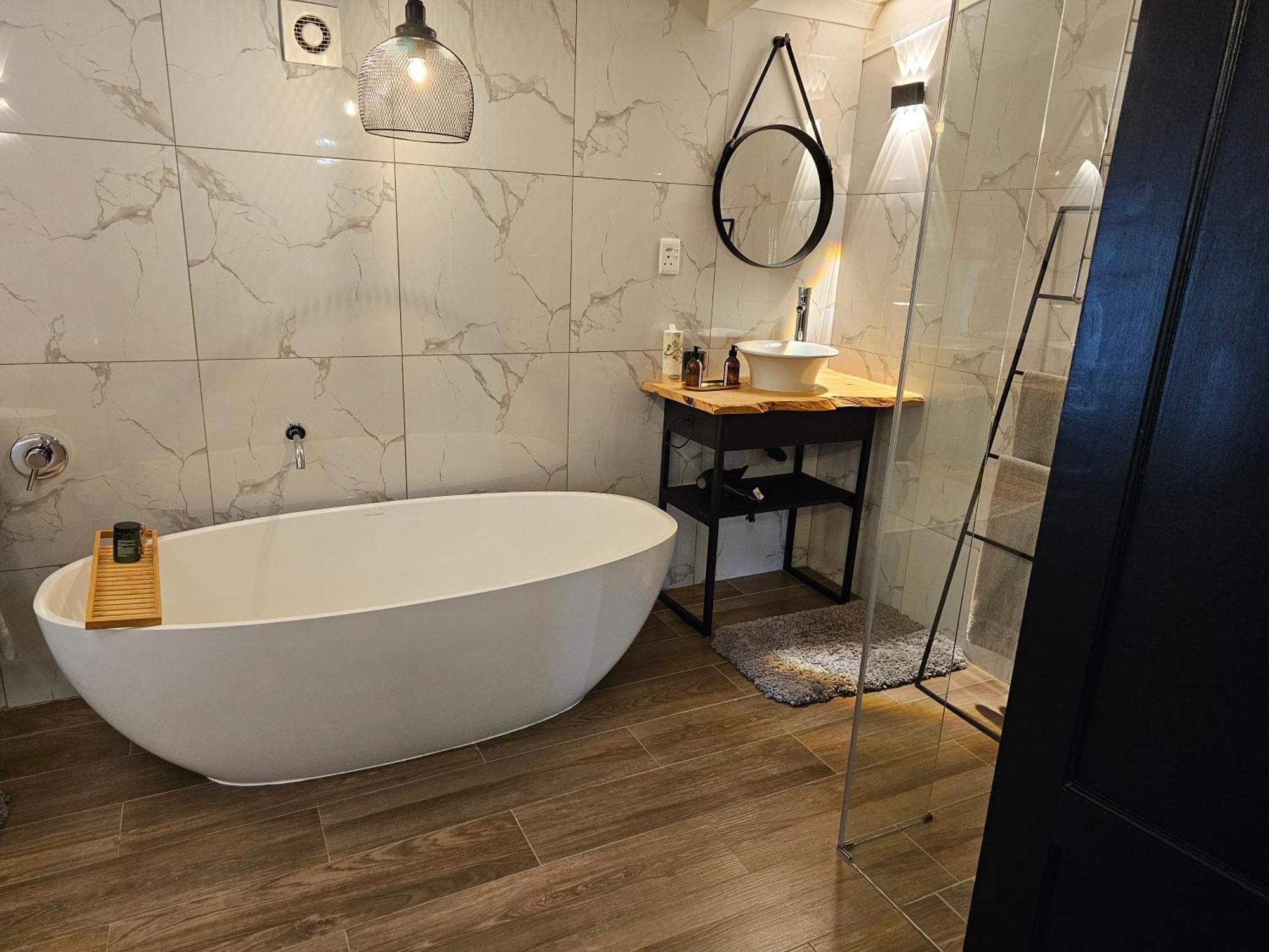 Die Heerenhuys Guest Suites Stellenbosch Dış mekan fotoğraf